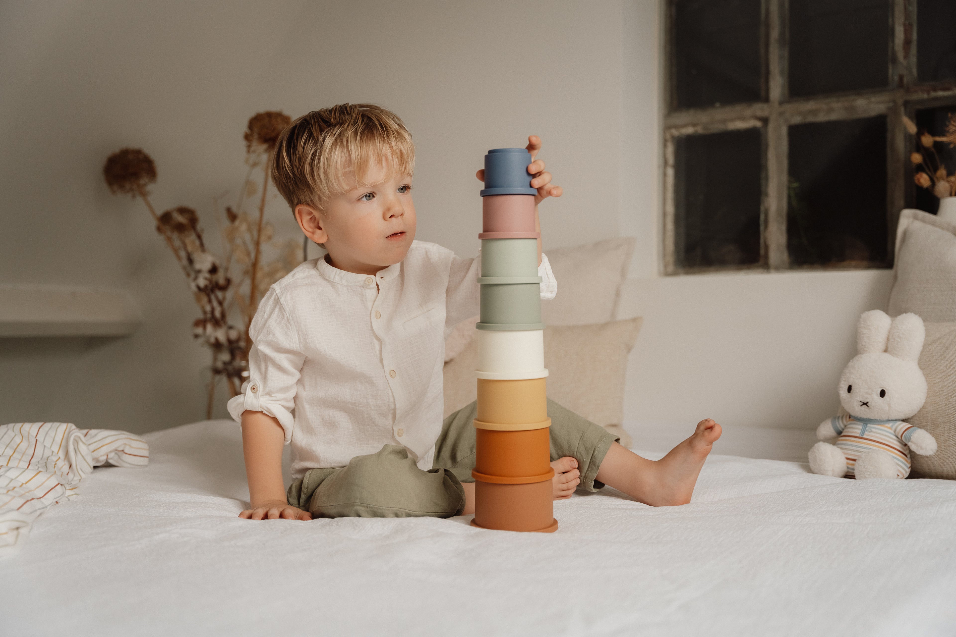Stacking Cups Vintage