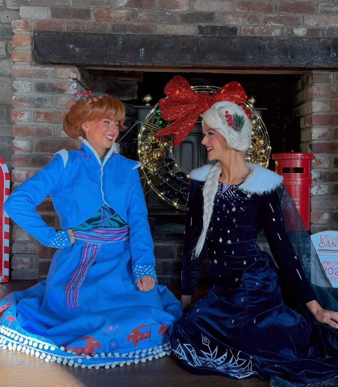 Letters to Santa with Elsa &amp; Anna